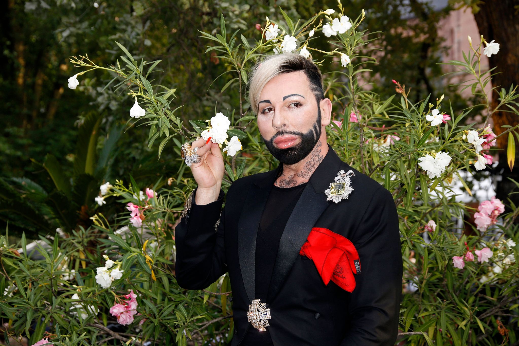 20210328_AdoraPress_Portfolio_Entertainment_028